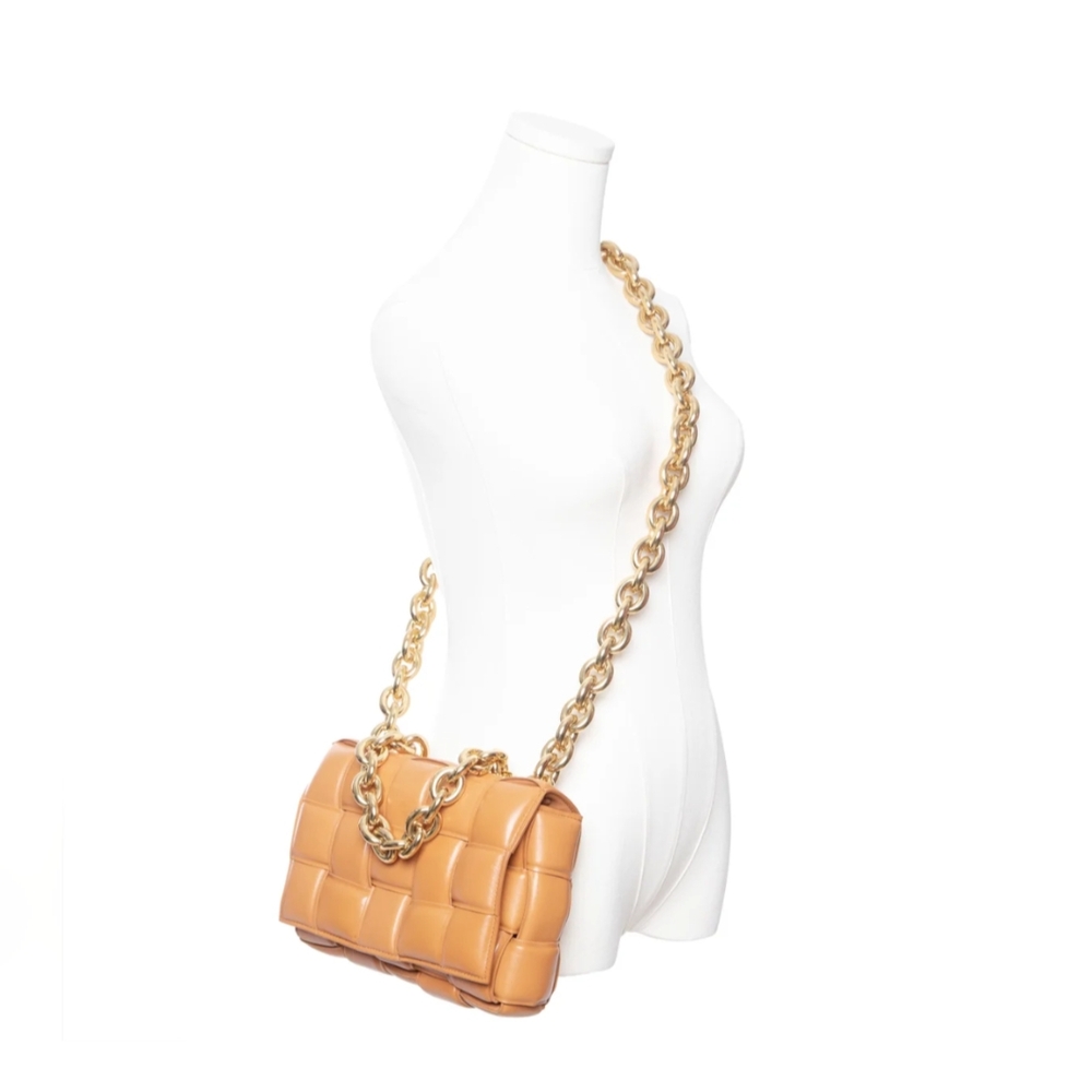 Authenic Bottega Veneta Chain Cassette Bag - Picture 12 of 12